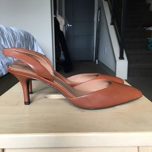 Elie Tahari cognac slingback heels, size 8